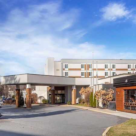 Best Western Plus New Englander Woburn Exterior foto