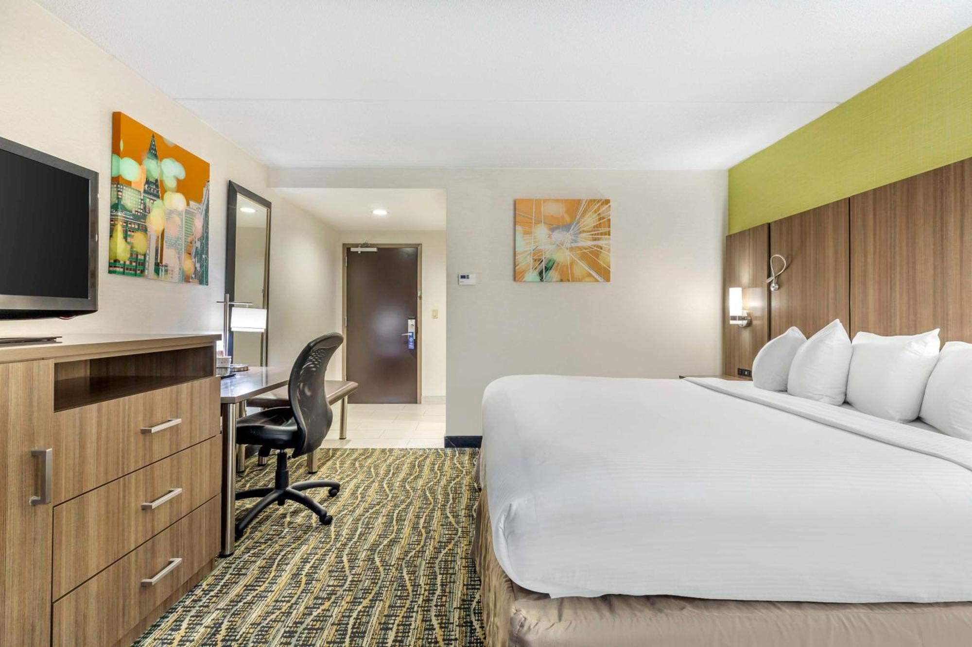 Best Western Plus New Englander Woburn Exterior foto