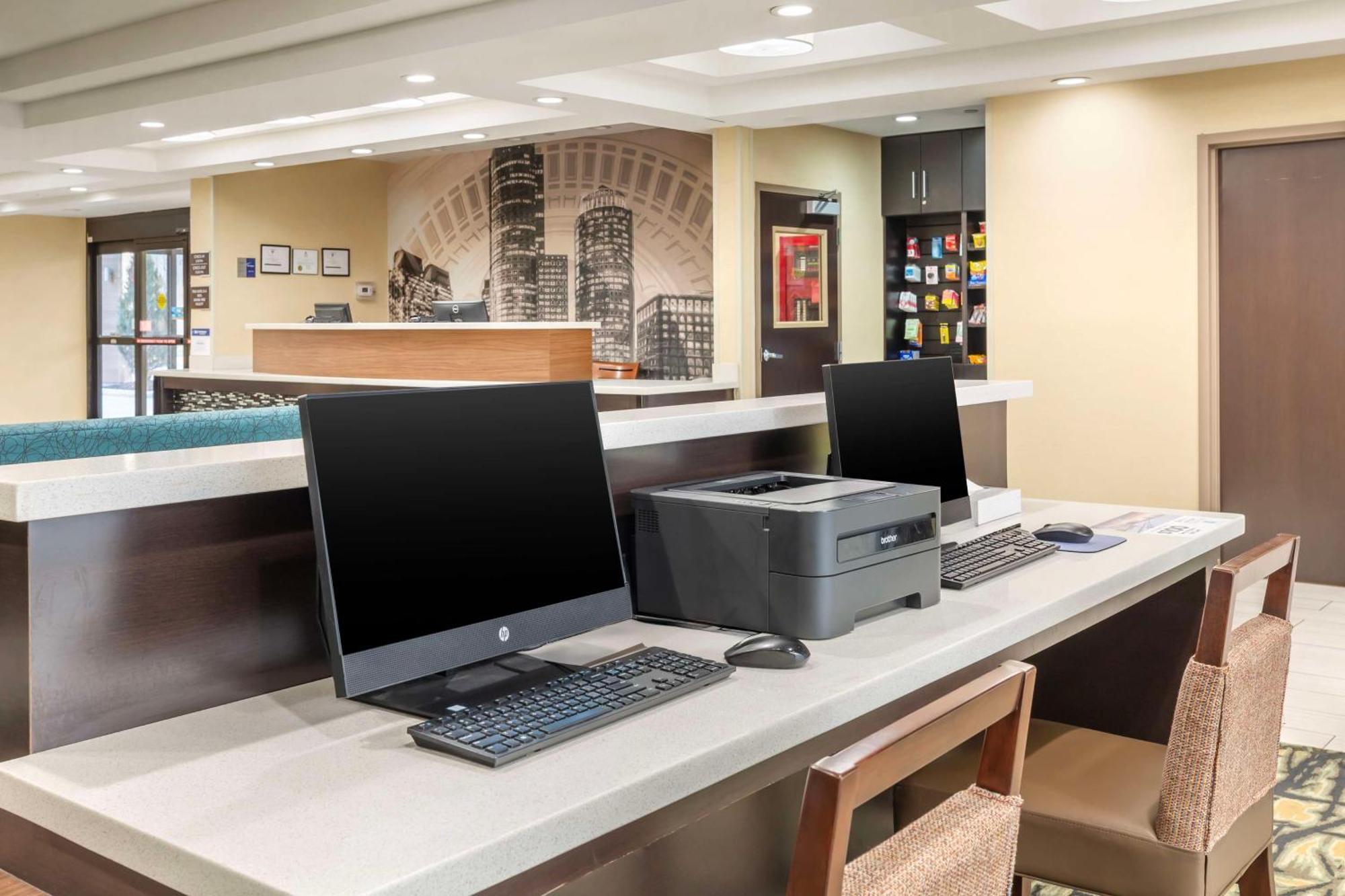 Best Western Plus New Englander Woburn Exterior foto