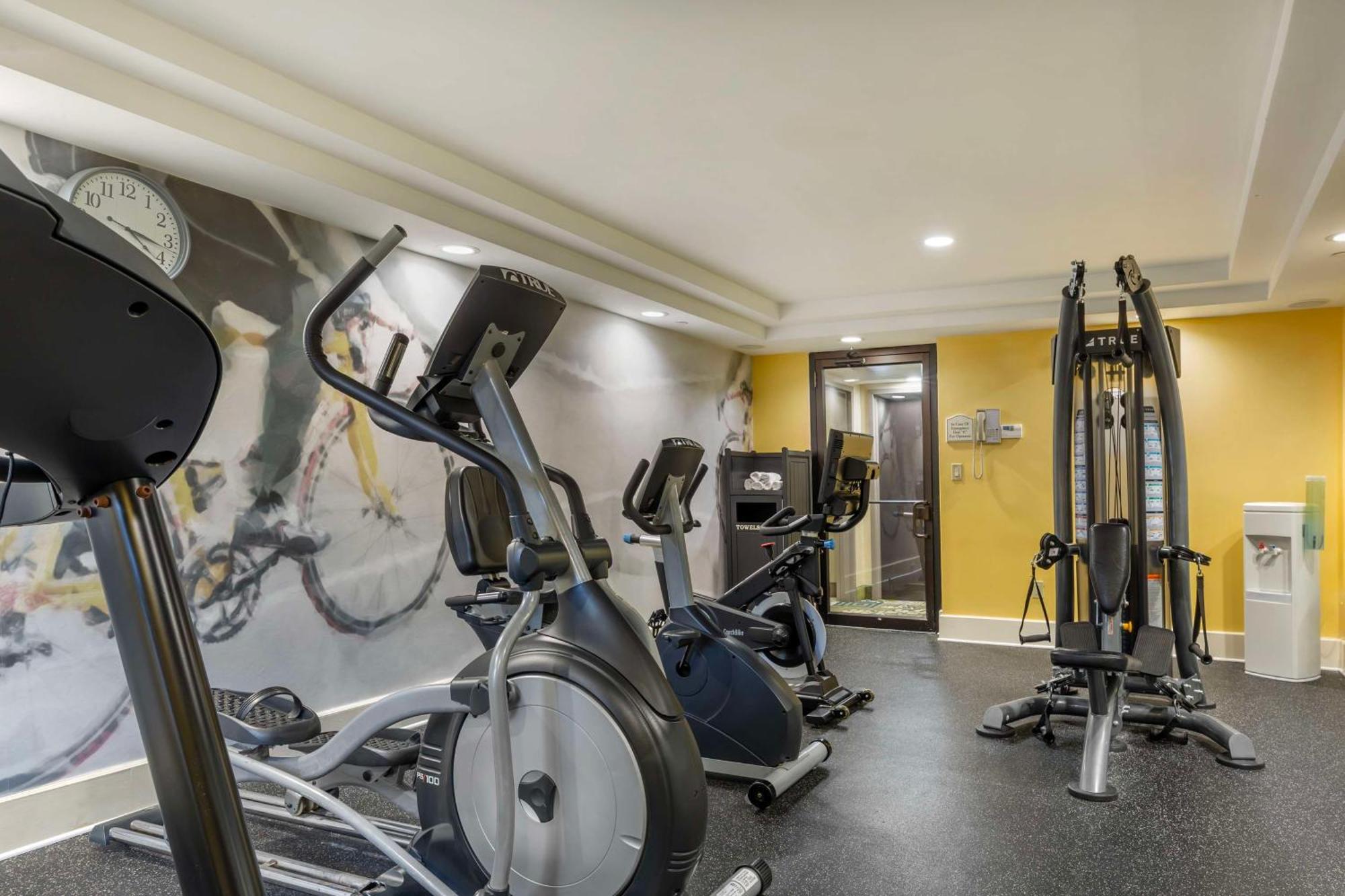 Best Western Plus New Englander Woburn Exterior foto